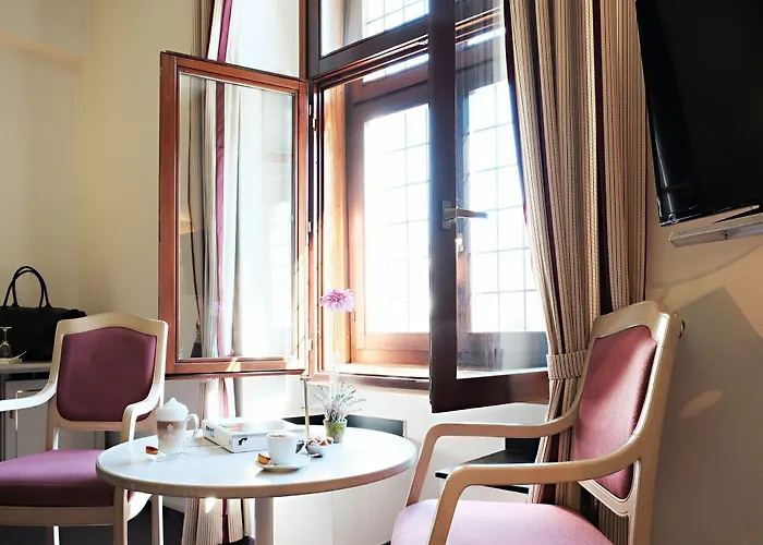 Malteser Komturei / Restaurant Hotel Bergisch Gladbach